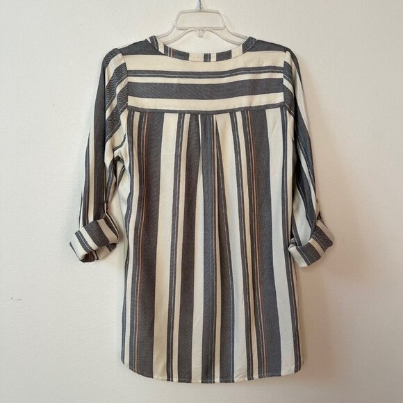 Daytrip from Buckle Henley Long Sleeve Striped Long Shirt - Picture 2 of 15